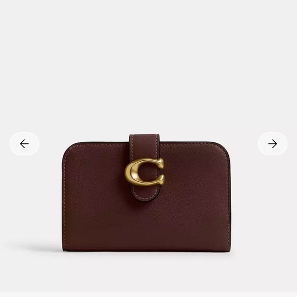 Coach Brown Tabby Wallet with Gold Clasp - Picture 4 of 11